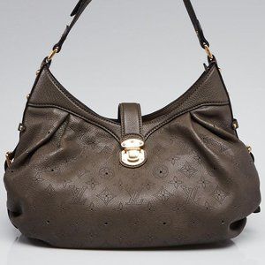 LOUIS VUITTON Gris Elephant Mahina XS